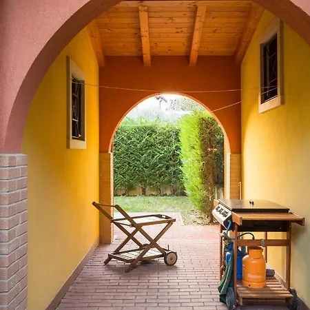 Apartment Casa Cariza-appartamento Con Piscina Cola (Verona)